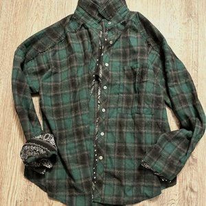 Women's flannel- Lauriebelle's brand. Size small. Like new- hardly worn.